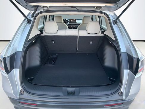 Used 2024 Honda HR-V LX image 12