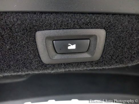 Used 2022 Lucid Air Grand Touring image 28