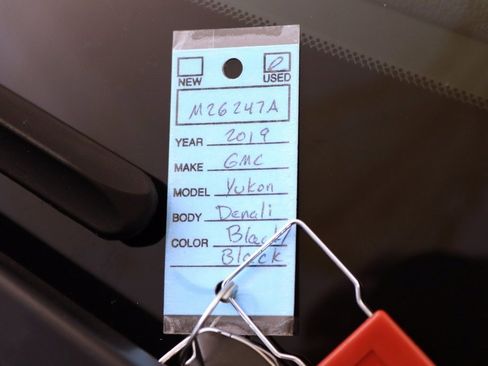 Used 2019 GMC Yukon Denali w/ Denali Ultimate Package image 30