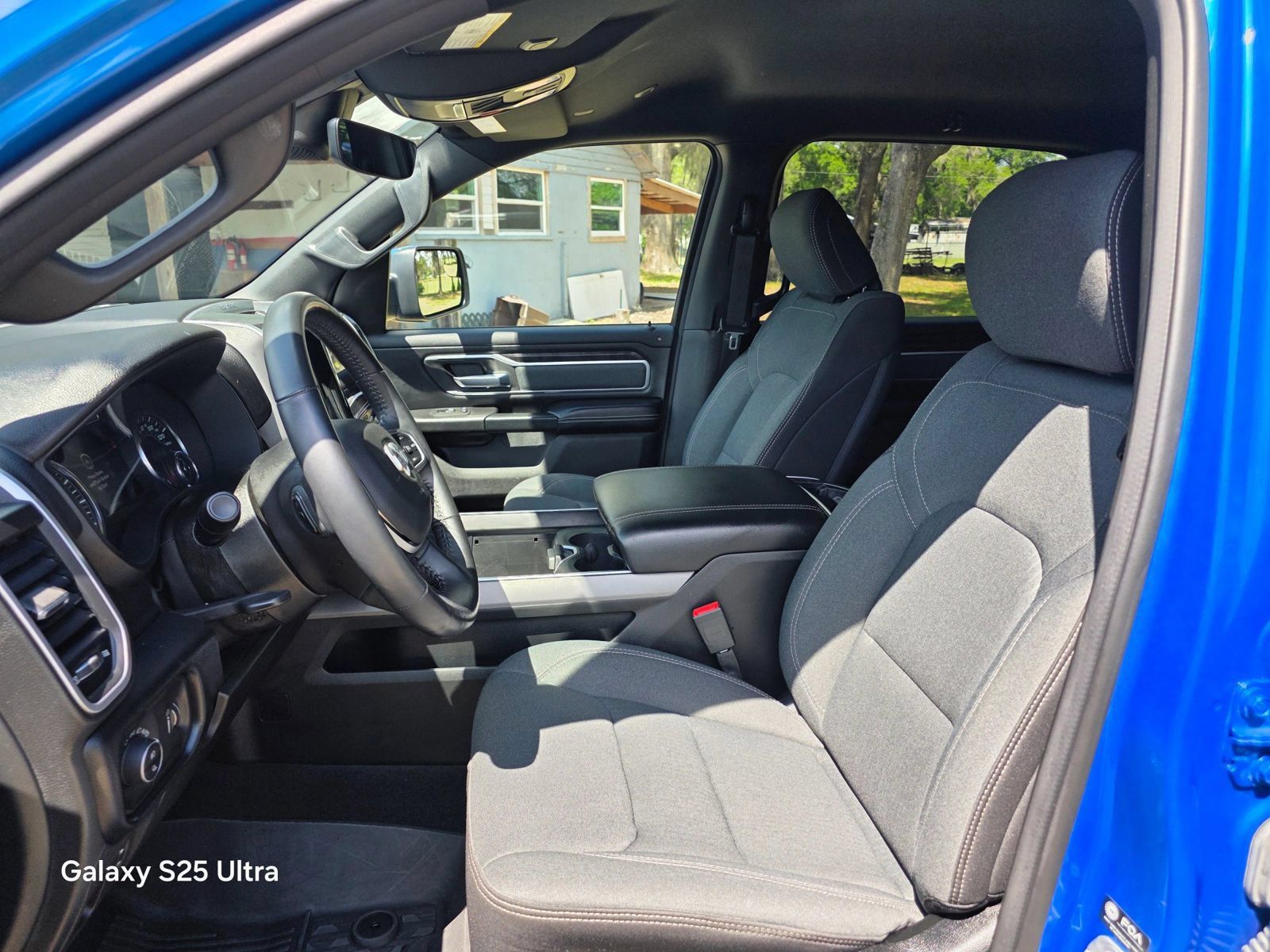 Used 2022 RAM 1500 Big Horn AWD/4WD image 11