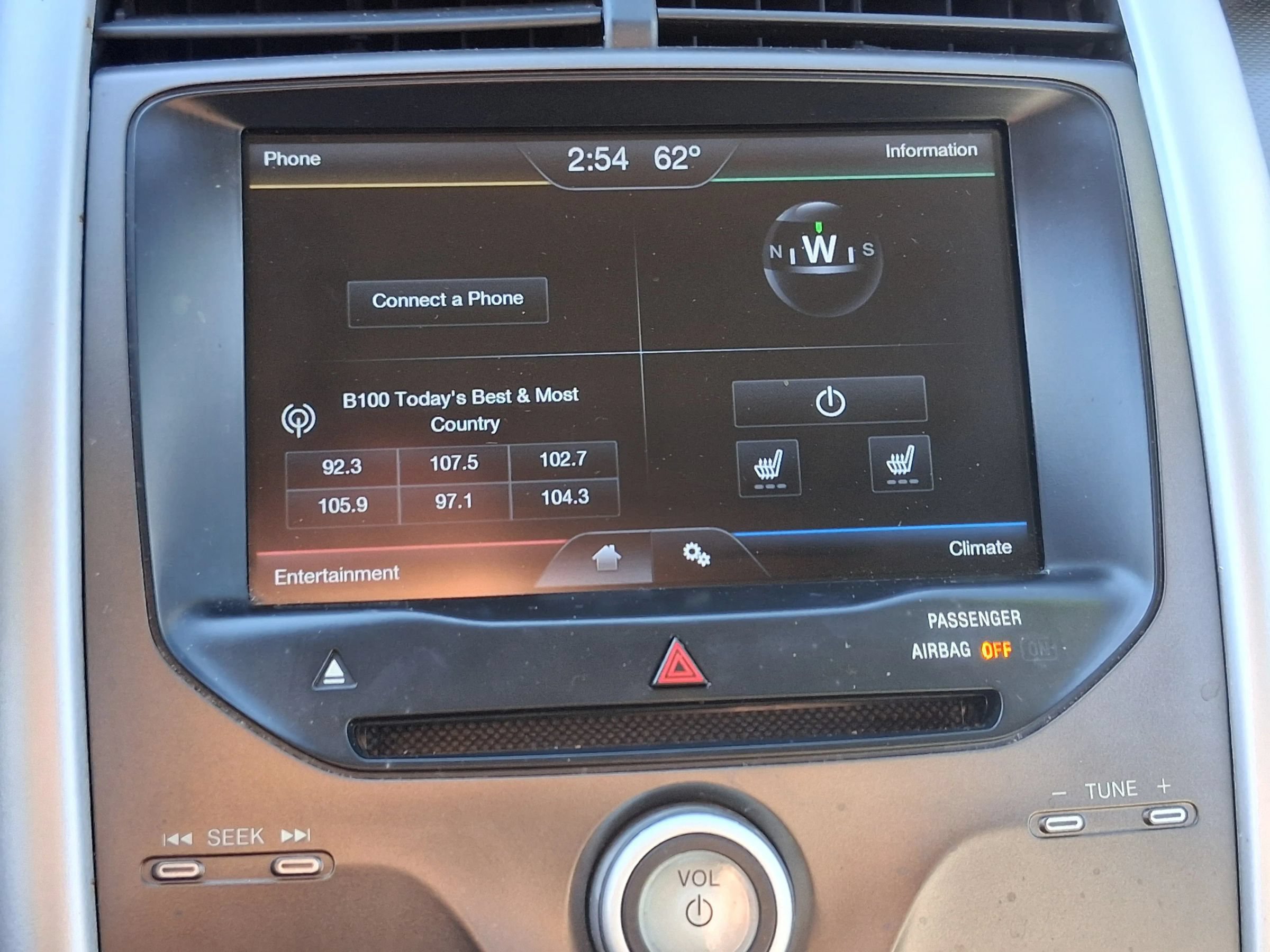 Used 2014 Ford Edge SEL w/ Equipment Group 205A FWD image 17