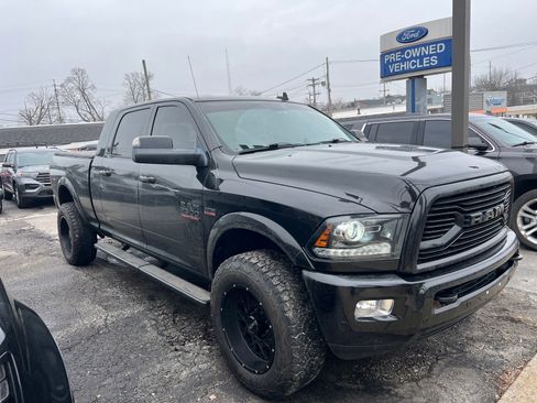 Used 2018 RAM 2500 Laramie w/ Sport Appearance Group image 3