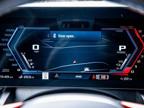 New 2026 BMW M5 w/ Executive Package AWD/4WD image 17