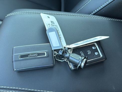 New 2026 Jeep Grand Cherokee Limited image 44