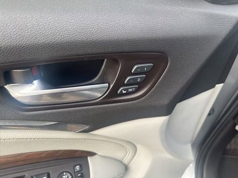 Used 2019 Acura MDX FWD w/ Technology Package image 18