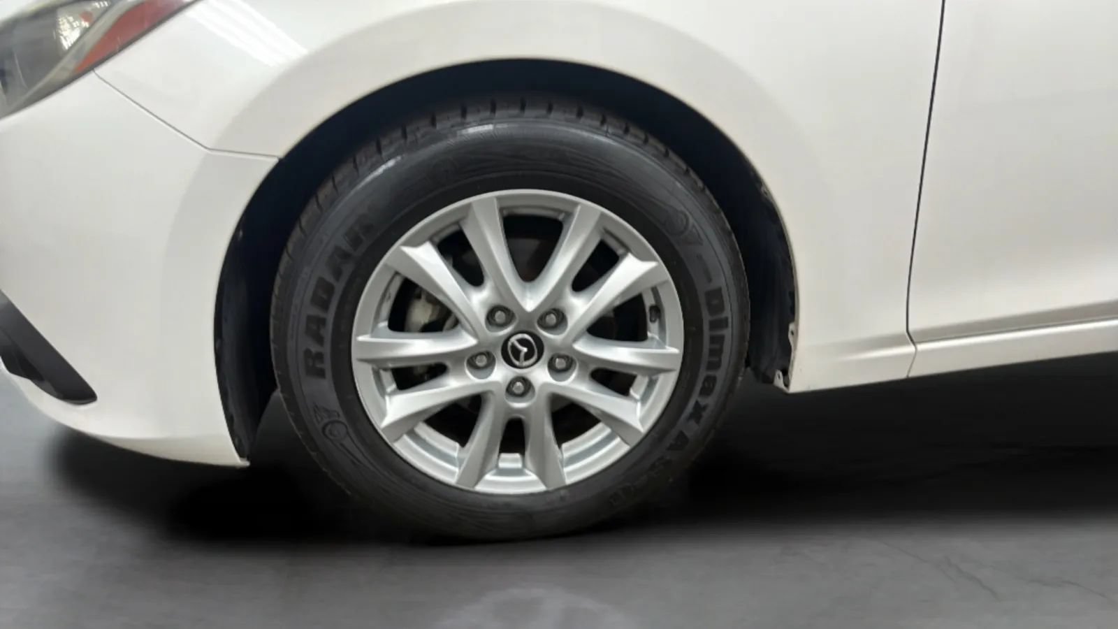 Used 2016 MAZDA MAZDA3 i Grand Touring FWD image 28