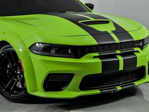 Used 2023 Dodge Charger Scat Pack RWD image 3