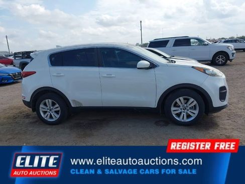 Used 2018 Kia Sportage LX image 28