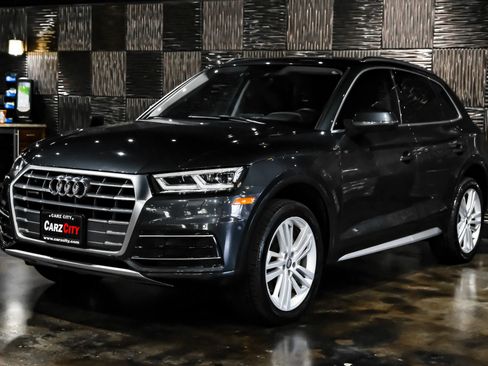 Used 2018 Audi Q5 2.0T Premium Plus w/ Premium Plus Package AWD/4WD image 7