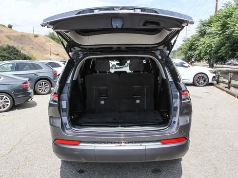 Used 2024 Jeep Grand Cherokee L Laredo w/ Trailer Tow Package RWD image 27