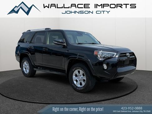 Used 2020 Toyota 4Runner SR5 Premium w/ Moonroof Package AWD/4WD image 8