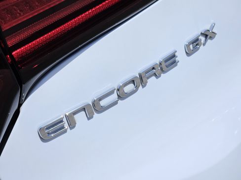 Used 2025 Buick Encore GX Sport Touring FWD image 24