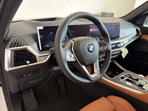 New 2026 BMW X5 xDrive50e AWD/4WD image 4