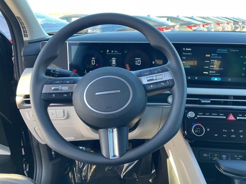 Used 2025 Hyundai Tucson SEL image 15