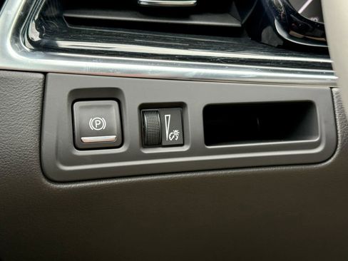 New 2025 Cadillac XT5 Premium Luxury w/ LPO, Floor Liner Package image 30