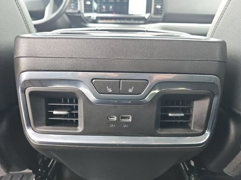 Used 2023 GMC Sierra 1500 SLT w/ SLT Premium Plus Package AWD/4WD image 11