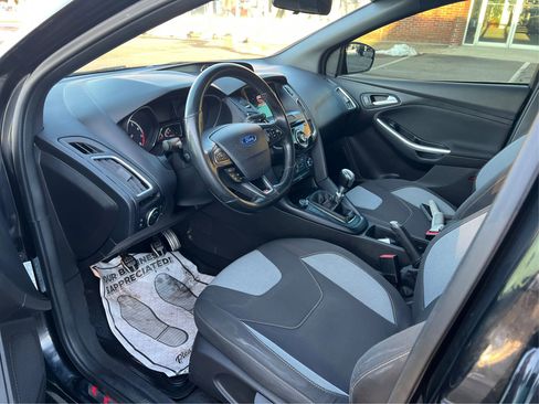 Used 2016 Ford Focus ST image 11