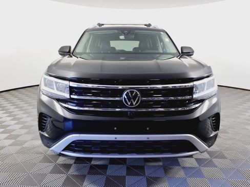 Used 2021 Volkswagen Atlas SEL Premium image 2