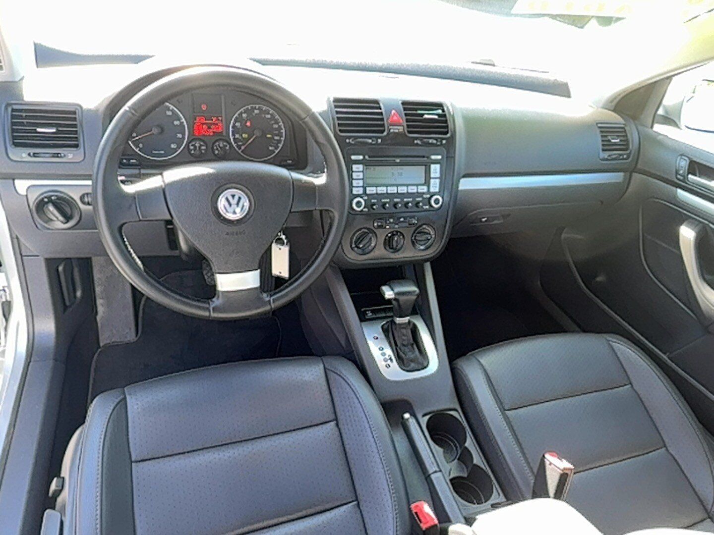 Used 2008 Volkswagen Jetta SE FWD image 12