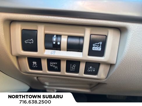 Used 2018 Subaru Outback 2.5i Limited image 29