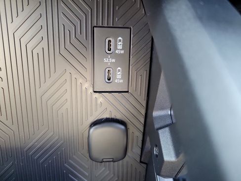 New 2026 Toyota 4Runner SR5 image 32