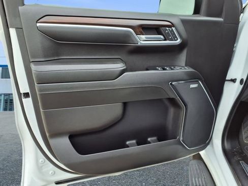 Used 2024 GMC Sierra 1500 SLT w/ SLT Premium Plus Package image 19