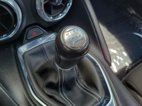 Used 2021 Chevrolet Camaro LS RWD image 34