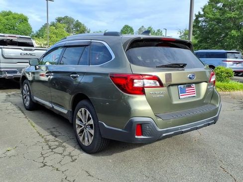 Used 2019 Subaru Outback 3.6R Touring AWD/4WD image 4