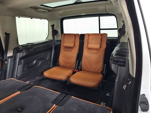Used 2016 Land Rover LR4 HSE LUX AWD/4WD image 35