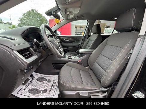 Used 2024 GMC Terrain SLE FWD image 17