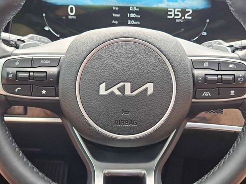 Certified 2025 Kia Sportage SX Prestige AWD/4WD image 19