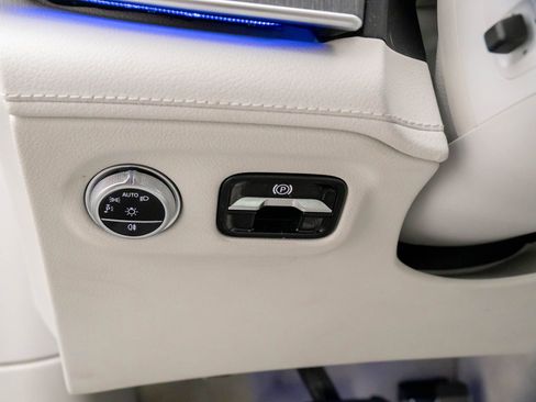 Used 2023 Mercedes-Benz EQS 450+ 4MATIC SUV image 21