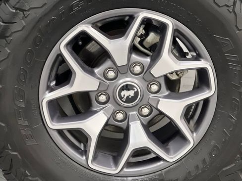 Used 2024 Ford Bronco Badlands image 61