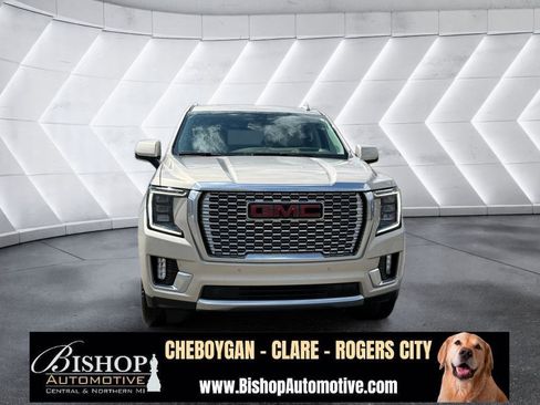 Used 2021 GMC Yukon Denali w/ Denali Premium Package image 21