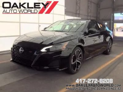 Used 2025 Nissan Altima 2.5 SR FWD image 1