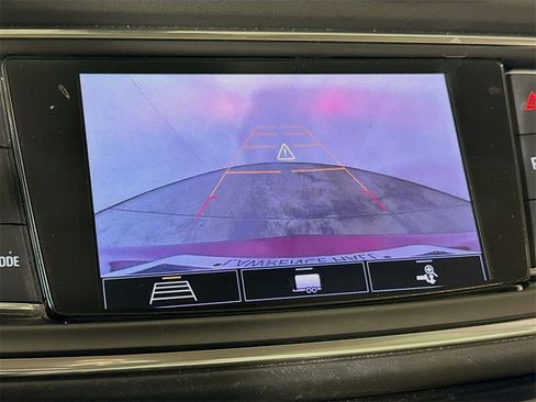 Used 2020 Buick Enclave Essence w/ Trailering Package, 5000 lbs. image 11