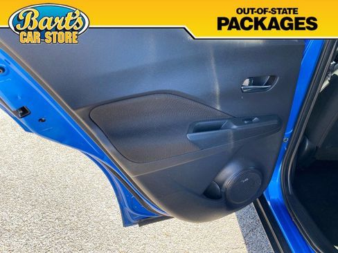Used 2023 Nissan Kicks SV FWD image 17