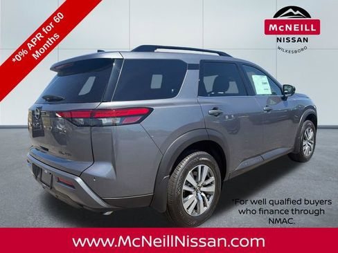 New 2026 Nissan Pathfinder SL AWD/4WD image 7