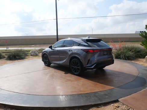 Certified 2023 Lexus RX 350 F Sport image 4