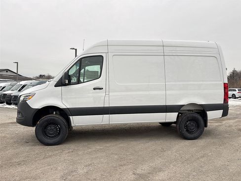 New 2026 Mercedes-Benz Sprinter 2500 image 3