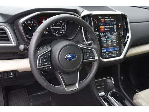 Used 2024 Subaru Ascent Limited w/ Technology Package image 13