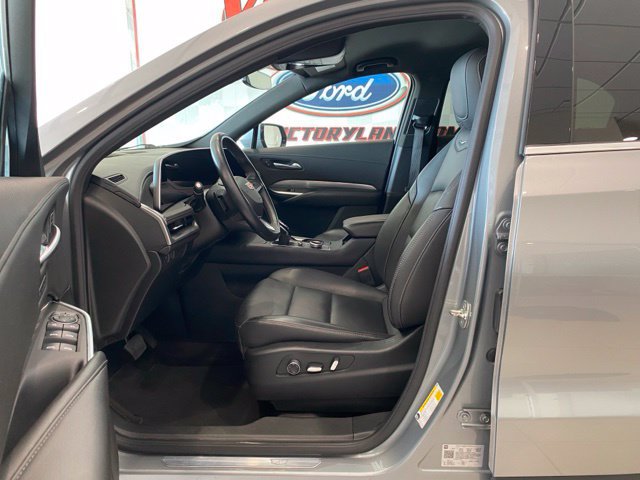 Used 2025 Cadillac XT4 Premium Luxury AWD/4WD image 13