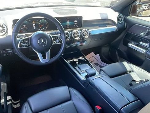 Used 2021 Mercedes-Benz GLB 250 image 14