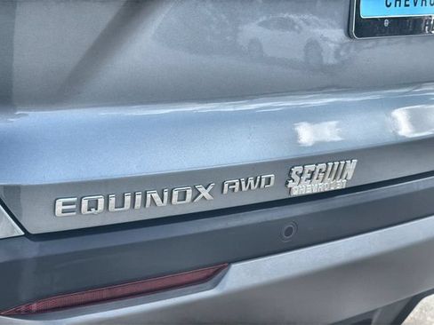 Used 2026 Chevrolet Equinox LT AWD/4WD image 31
