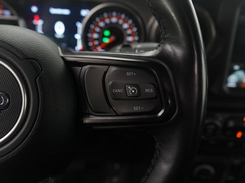 Used 2021 Jeep Wrangler Unlimited Willys image 18