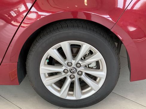 Used 2024 Toyota Corolla LE w/ LE Convenience Package FWD image 13