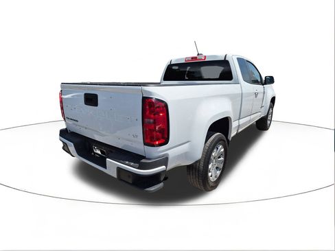 Used 2022 Chevrolet Colorado LT w/ Fleet Safety Package RWD image 2