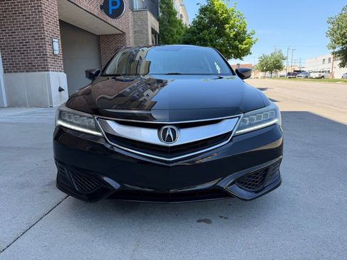 Used 2017 Acura ILX FWD image 2