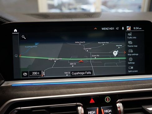 Used 2022 BMW X5 xDrive40i w/ Premium Package image 8