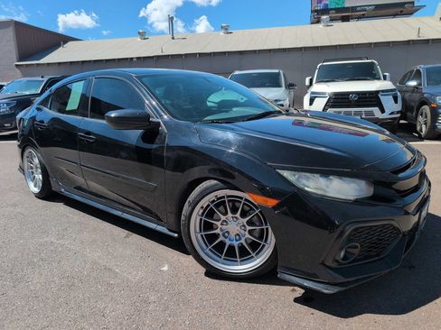 Used 2017 Honda Civic Sport image 1